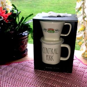 Rae Dunn Central Perk